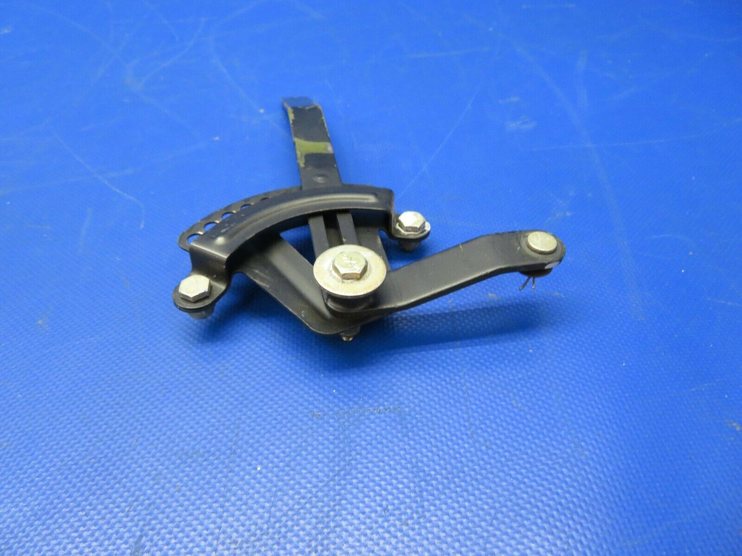 Cessna 210 / T210N Cowl Flap Lever P/N 2113210-1 (0921-137)