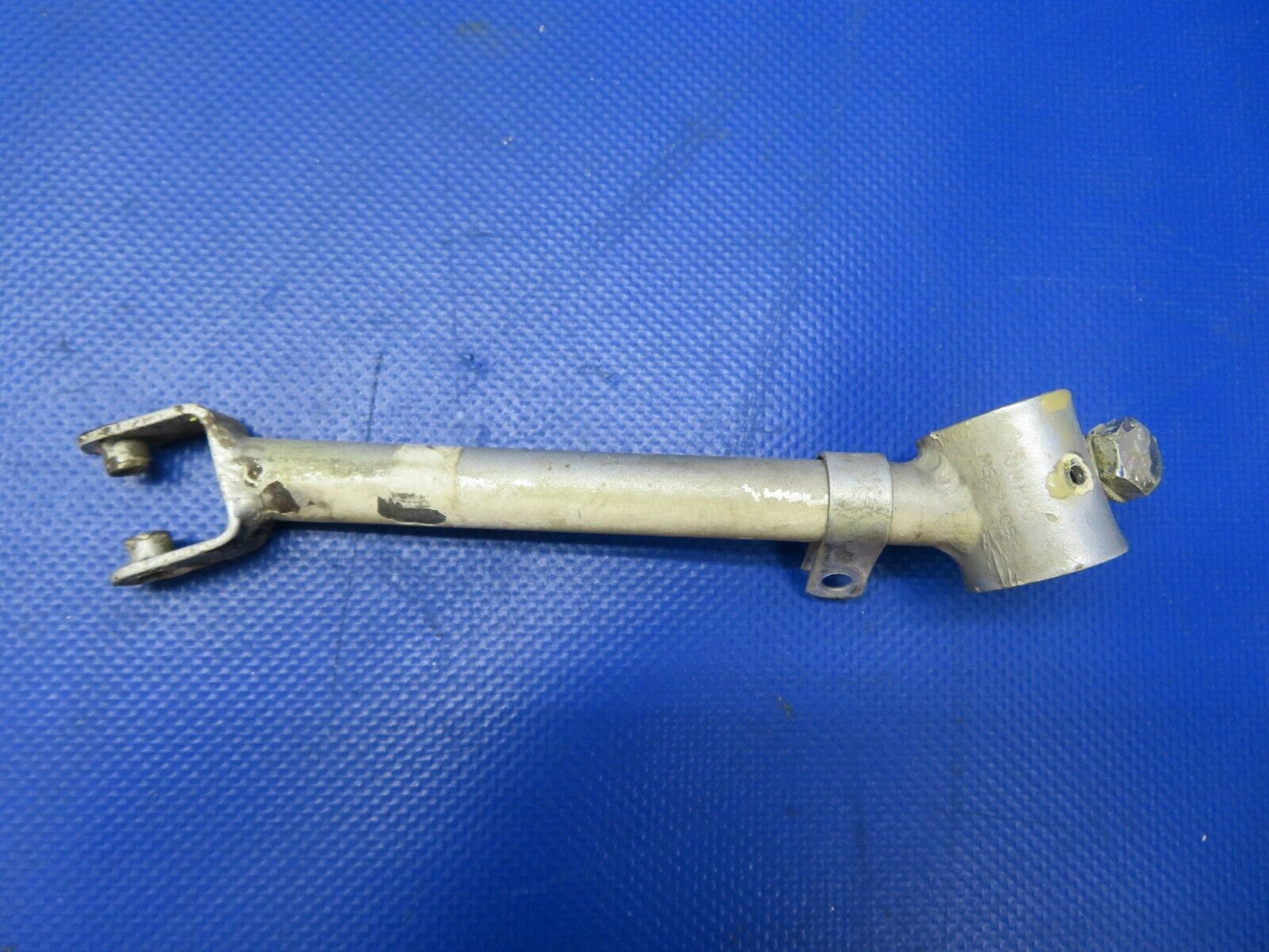 Mooney M20 / M20K Main Gear Support LH P/N 550015-005, 550015-003 (0821-707)