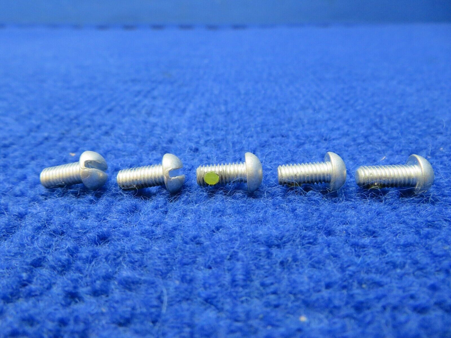 Screw Dassault Falcon Jet P/N M31BS1032-7C LOT OF 5 NOS (0622-780)
