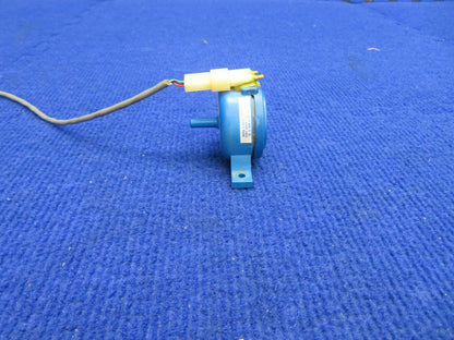 Piper Arrow S-Tec Pressure Transducer P/N 0111 S/N 1368 (0222-767)