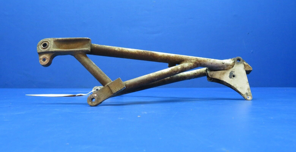 Cessna 401 Nose Gear Truss Assy Drag Brace P/N 5042002-1 (0523-224)