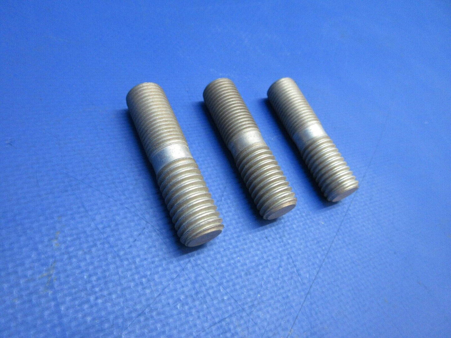 McCauley Threaded Propeller Stud NOS LOT OF 3 P/N B2990-40, B-2990-40 (0523-399)