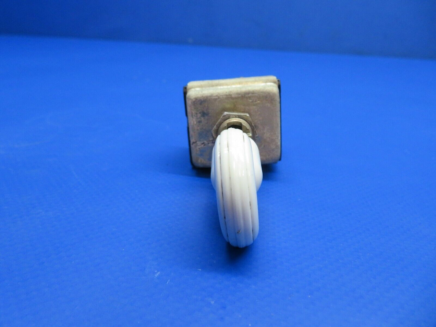 Bellanca 17-30 Landing Gear Toggle Switch P/N 8859K44, MS25127-E3 (0922-626)