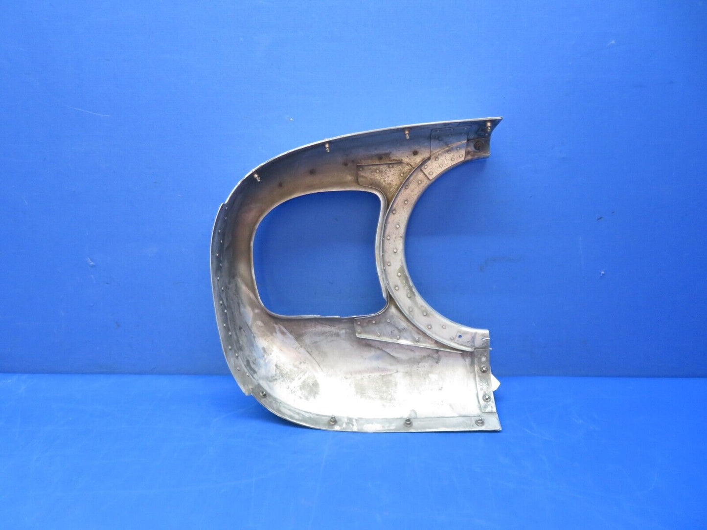 Cessna 310 / 310I Cowl LH Nose Cap Assy P/N 0851005-23 (1023-164)