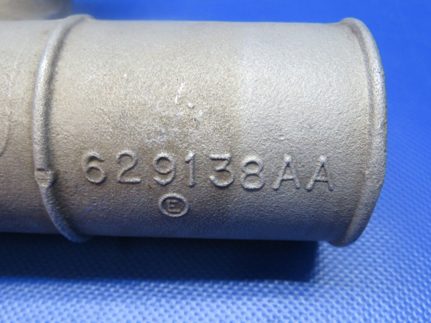 Continental IO-470-VO Intake Tube Elbow P/N 629138 LOT (0124-1143)