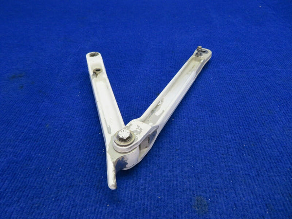 Cessna 310 Main Landing Gear Link Assy Upper & Lower LH P/N 0841102-4 (0522-363)