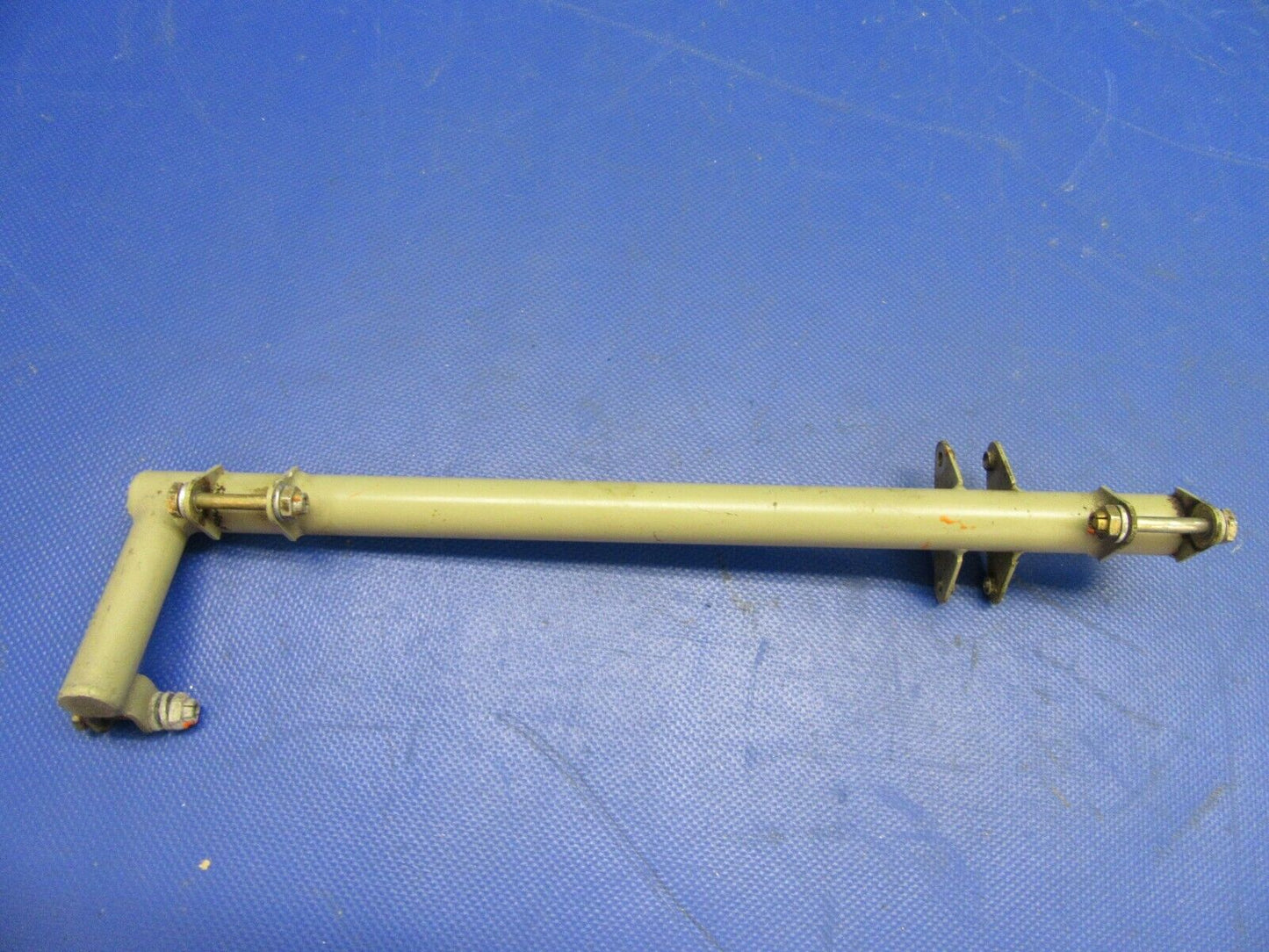 Mooney M20G Jack Shaft Control Tube Aileron P/N 710007-000 (0921-356)