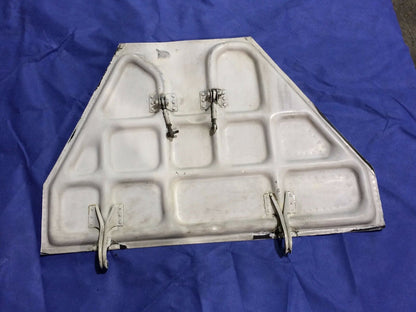 Beech Baron 58 LH OTBD Main Gear Door P/N 35-815055-214 & 35-815055-68 (0916-09)