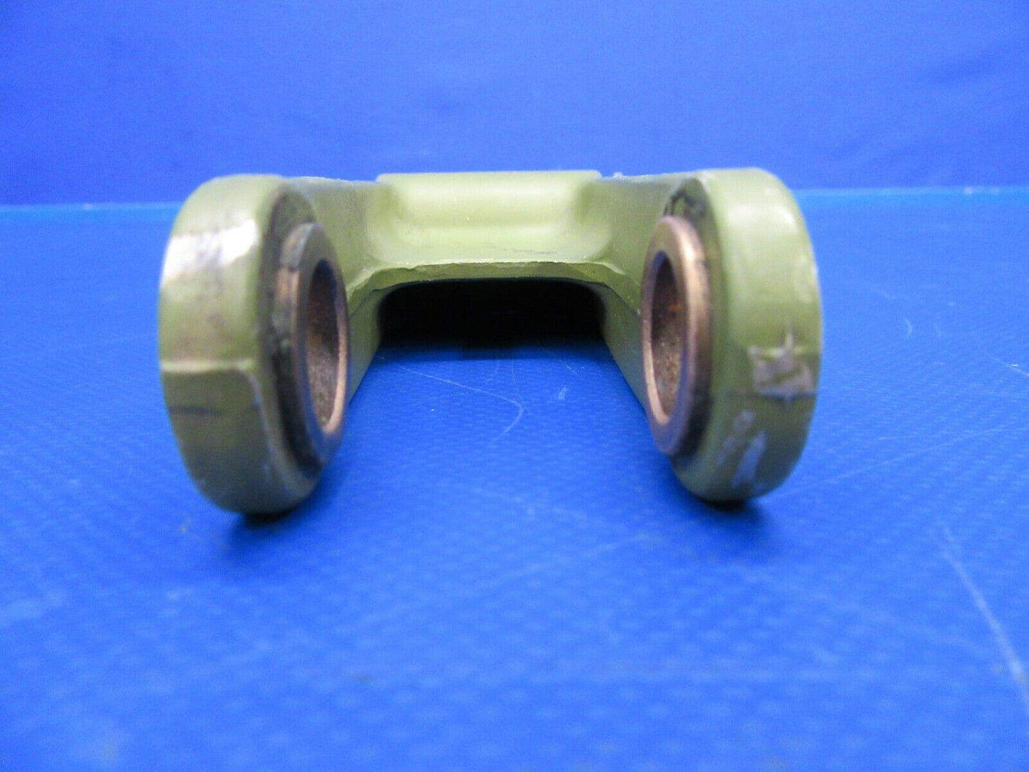 Cessna 310 / T310Q Bellcrank Assembly Idler P/N 5045003-4 (0519-510)