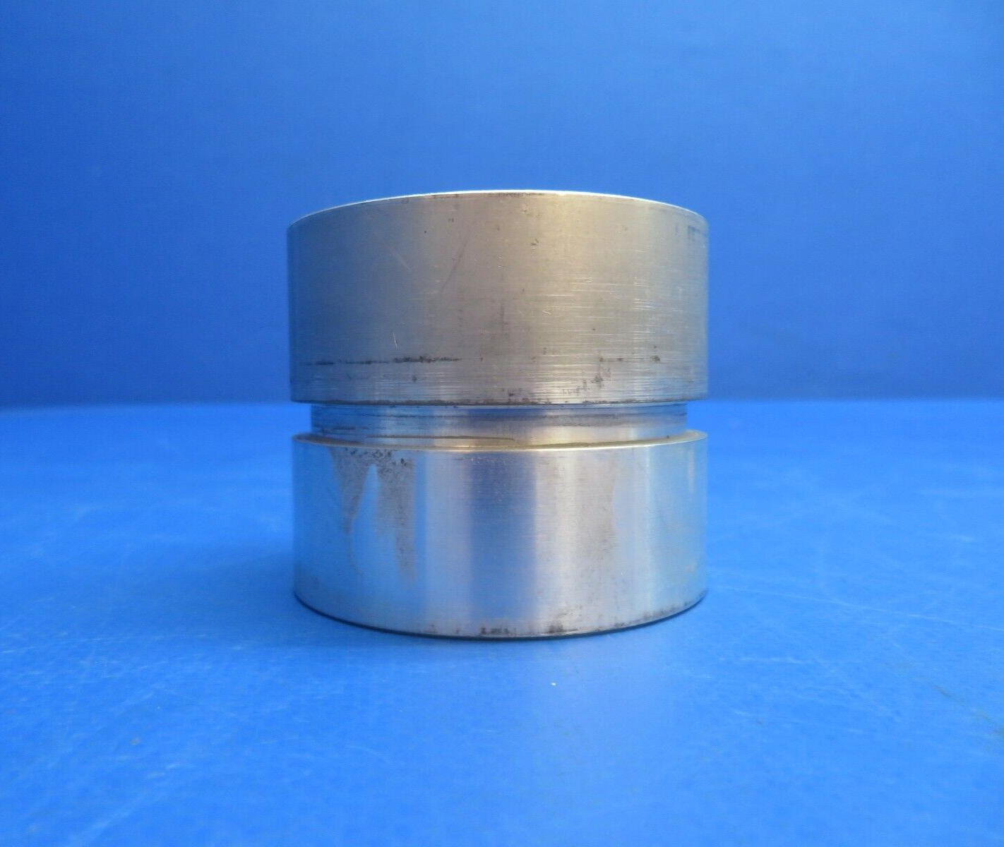 Piper Bearing LWR Strout Tube Nose Gear.  P/N 67755-00 (0523-1040)