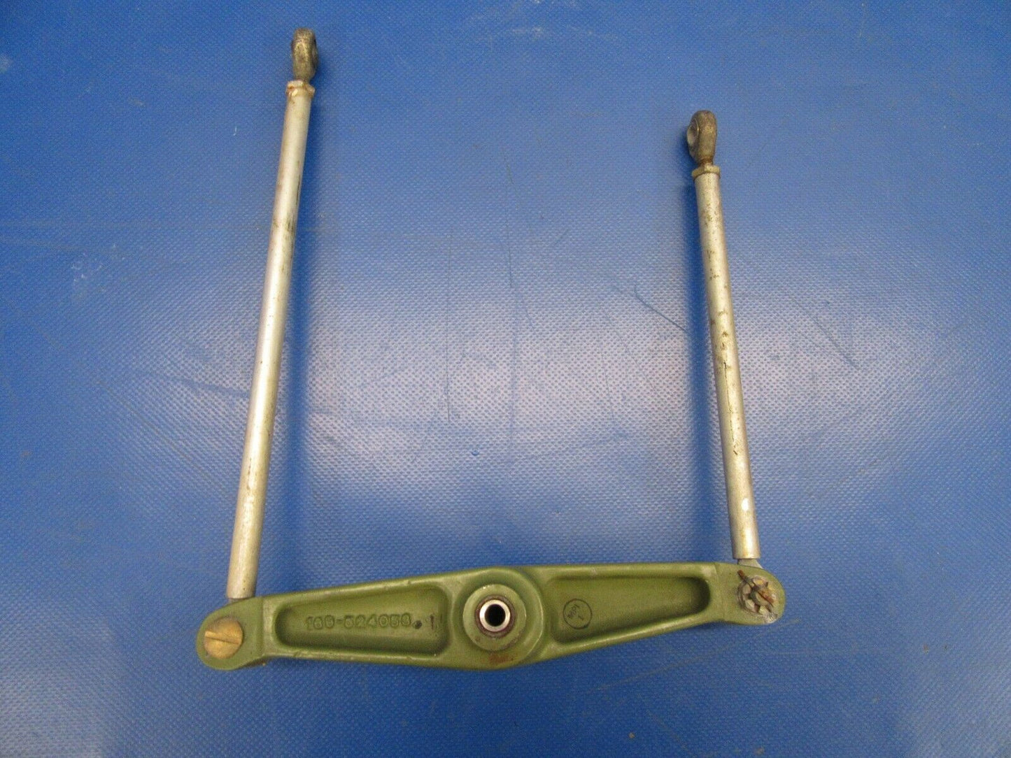 Beech B-24R Bellcrank Assy Rudder Pedal Steering Tubes 169-524053-1 (0719-260)