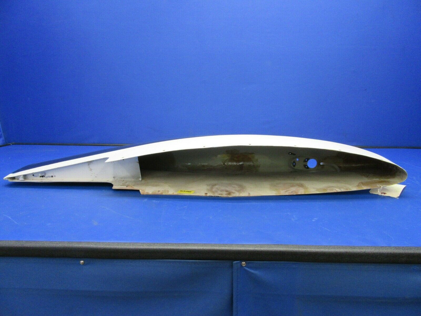 Cessna 210 / P210N Wing Tip LH P/N 1221111-203 (0721-547)