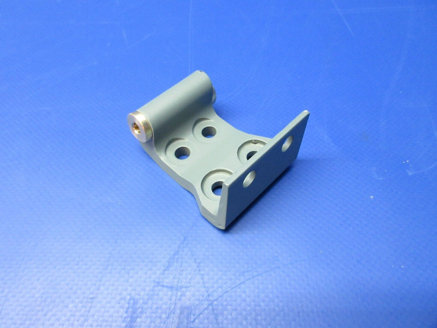 Beech 95-B55 Baron Upper Cabin Door Hinge P/N 35-400018-12 (0423-112)