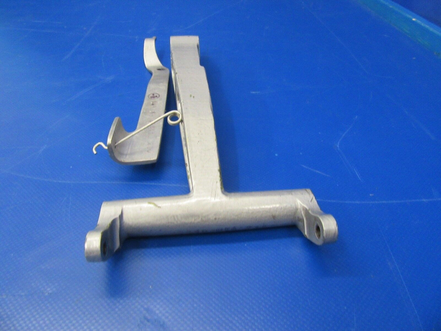 Beech Baron 58P Pilot Rudder Pedal INBD P/N 002-524010-25 (0418-67)