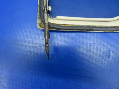 Beech 95-B55 Window Assy Pilot FWD LH Grey Tint P/N 35-410291-132 (0320-132)