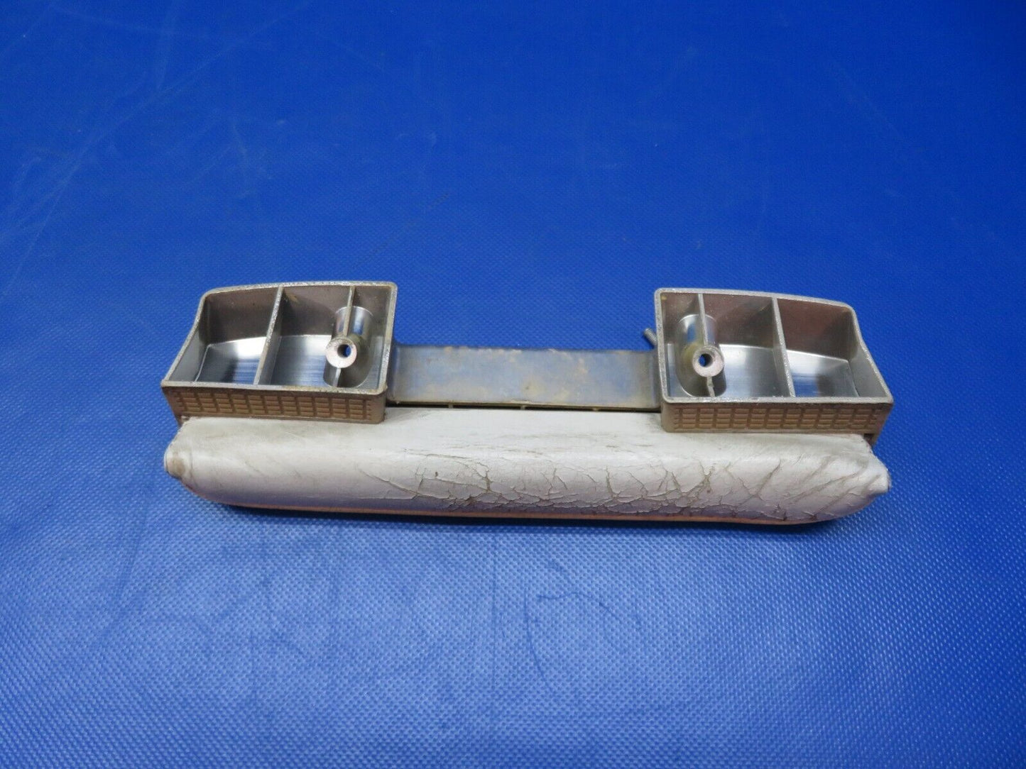 Cessna 337 / 337E Armrest Assy Cabin Door P/N 1414082-19 (0124-252)