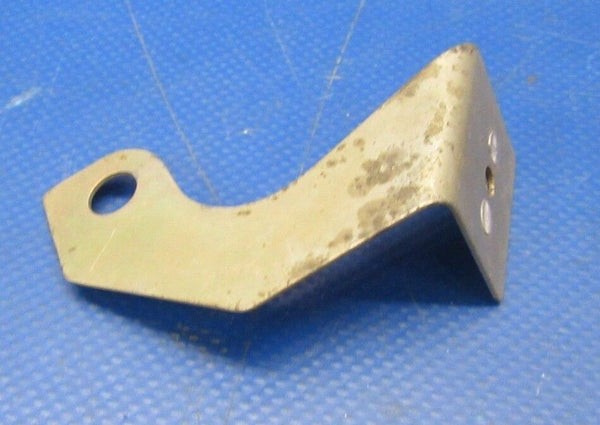 Cessna 210 Engine Baffle Bracket Assembly P/N 1250135-3  NOS (1218-156)