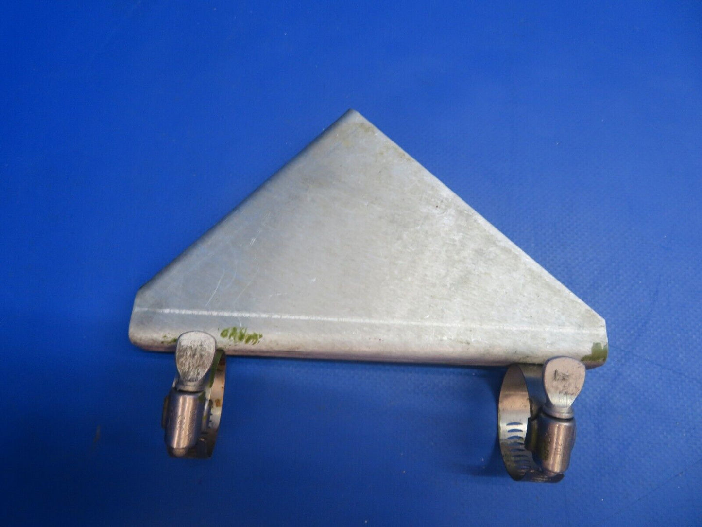 Beech 58 Baron Bracket Assy Fuel & A/C Lines P/N 58-555028-93 (1122-544)