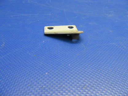Cessna 210 / T210N Seat Belt Fitting Middle Row RH OTBD P/N 2011028-8 (0921-655)