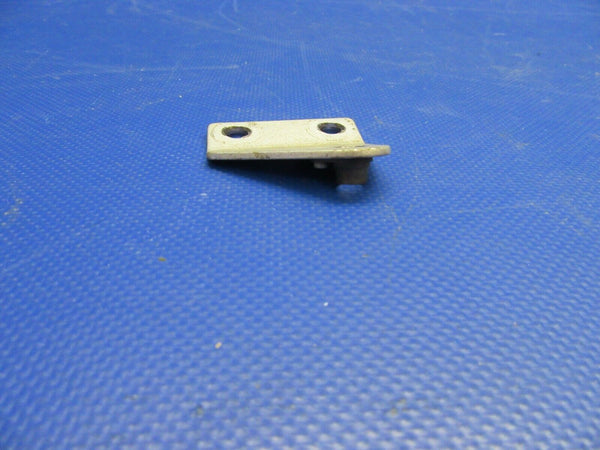 Cessna 210 / T210N Seat Belt Fitting Middle Row RH OTBD P/N 2011028-8 (0921-655)