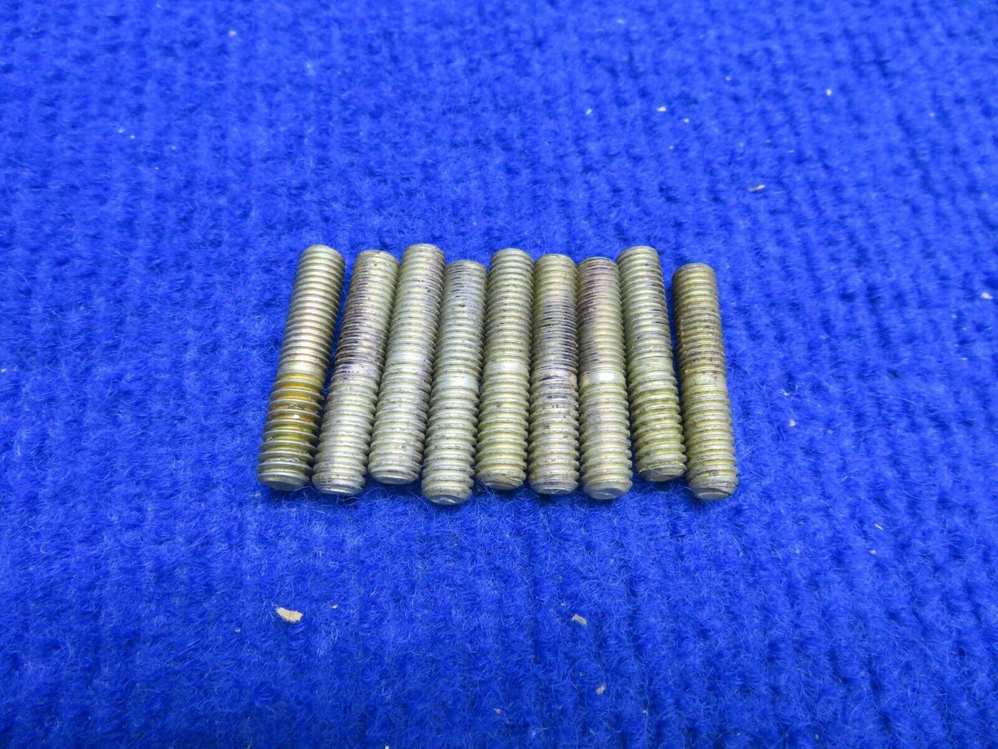 Continental Stud .25-20-28 X 1.25 # 401850 LOT OF 9 NOS 401893P012 (0222-646)