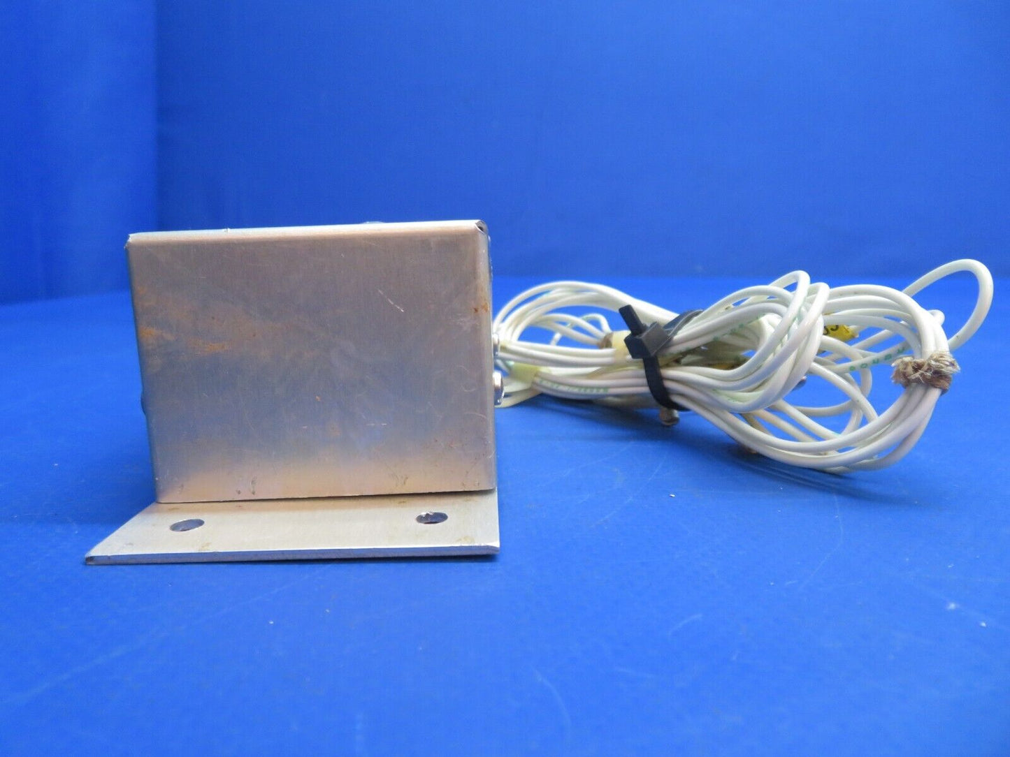 Edo-Aire Mitchel Seneca II Auto Pilot Relay Box w/ Connector P/N1A526 (0223-756)