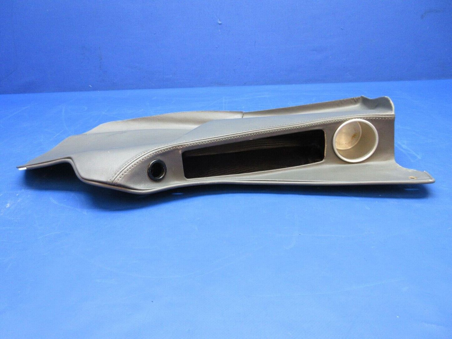 Diamond DA-42 Storage Pocket Assy Front LH P/N D60-2510-93-00_1 (0623-123)