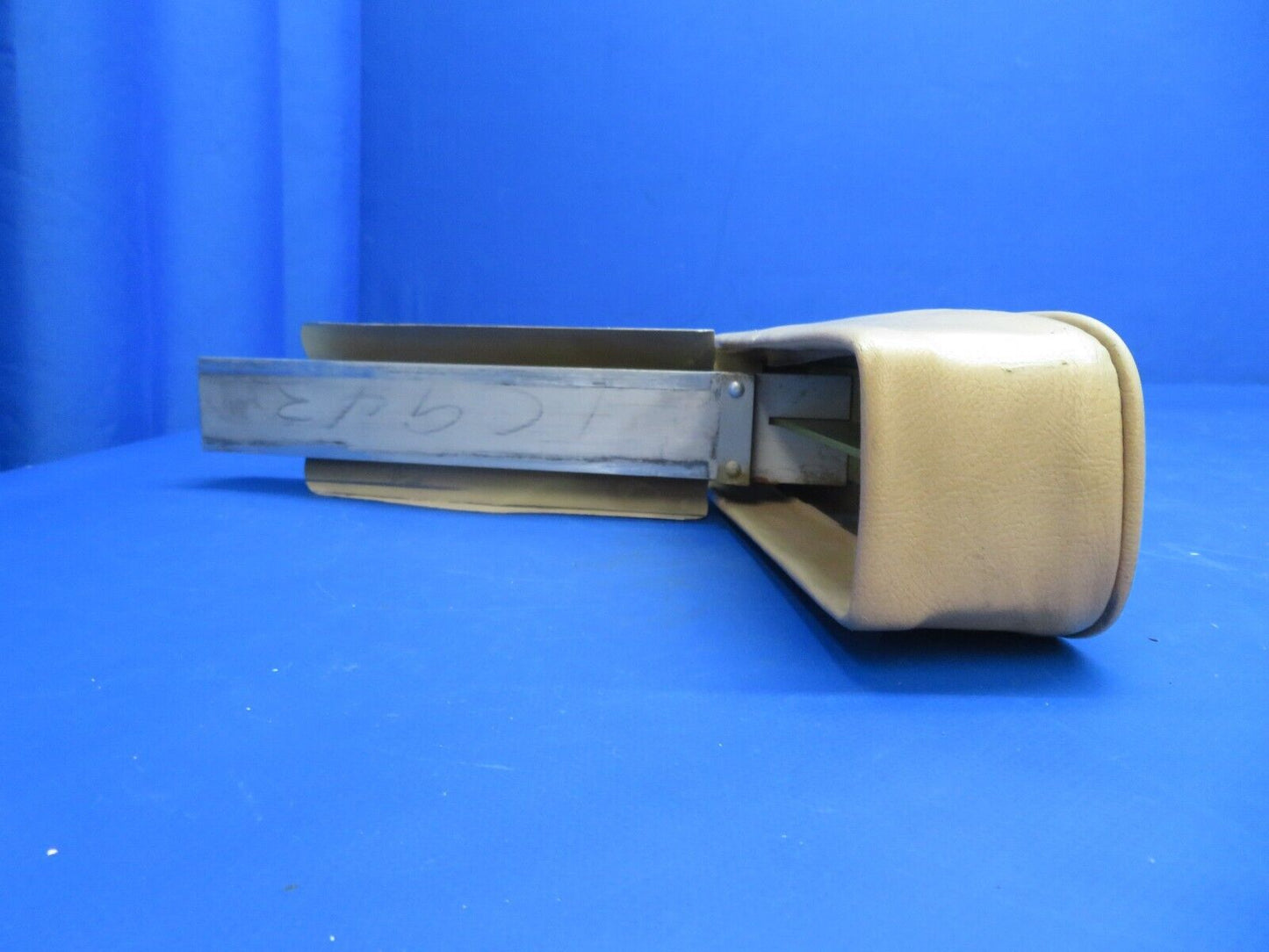 Beech 95-B55 Baron Front Seat Armrest P/N 35-534372-77 w/ Brackets  (1222-892)