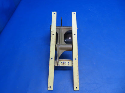 Piper Aerostar 602P Co-Pilot LH & RH Rudder Pedal Assy P/N 600039-01 (0123-701)