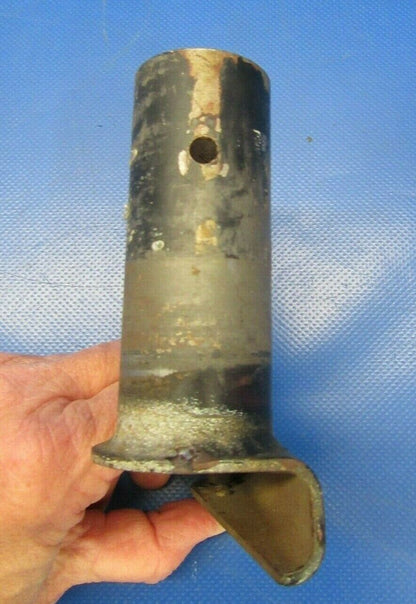 Piper PA-32-300 Cherokee Six Tube Torque Flap LH 62727-00 62727-000 (0819-22)