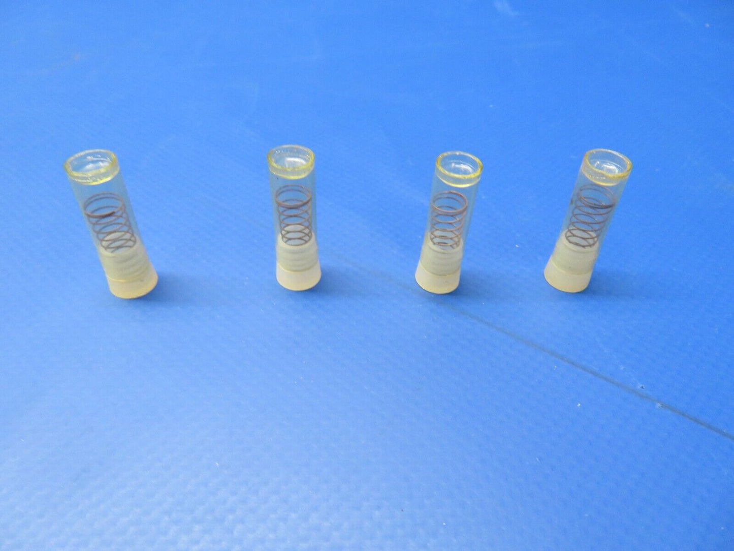 Continental Spring Compression P/N 631331 LOT OF 4 NOS (1022-424)