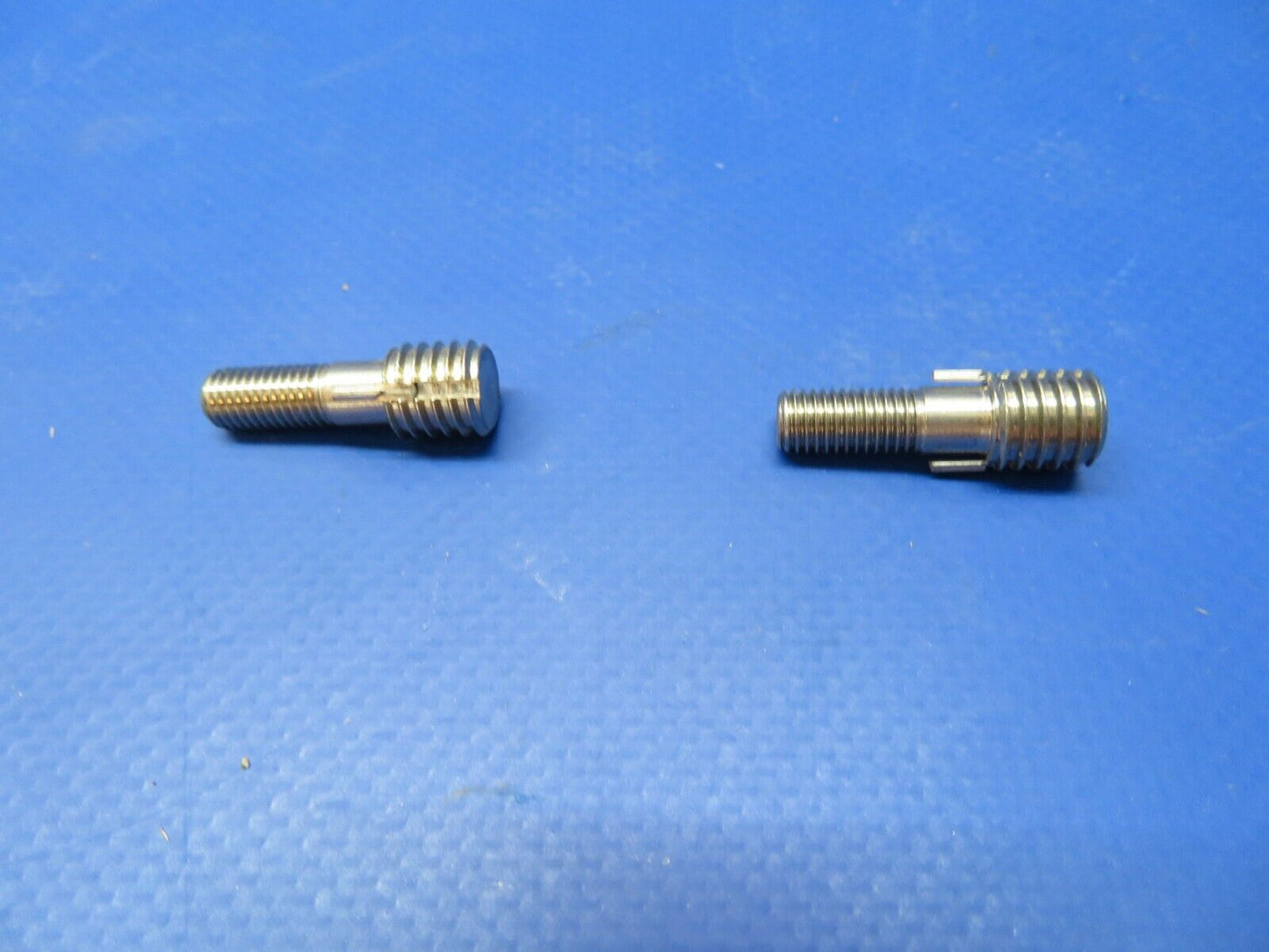Honeywell Stud P/N 682-523-9803 LOT OF 2 NOS (1022-344)
