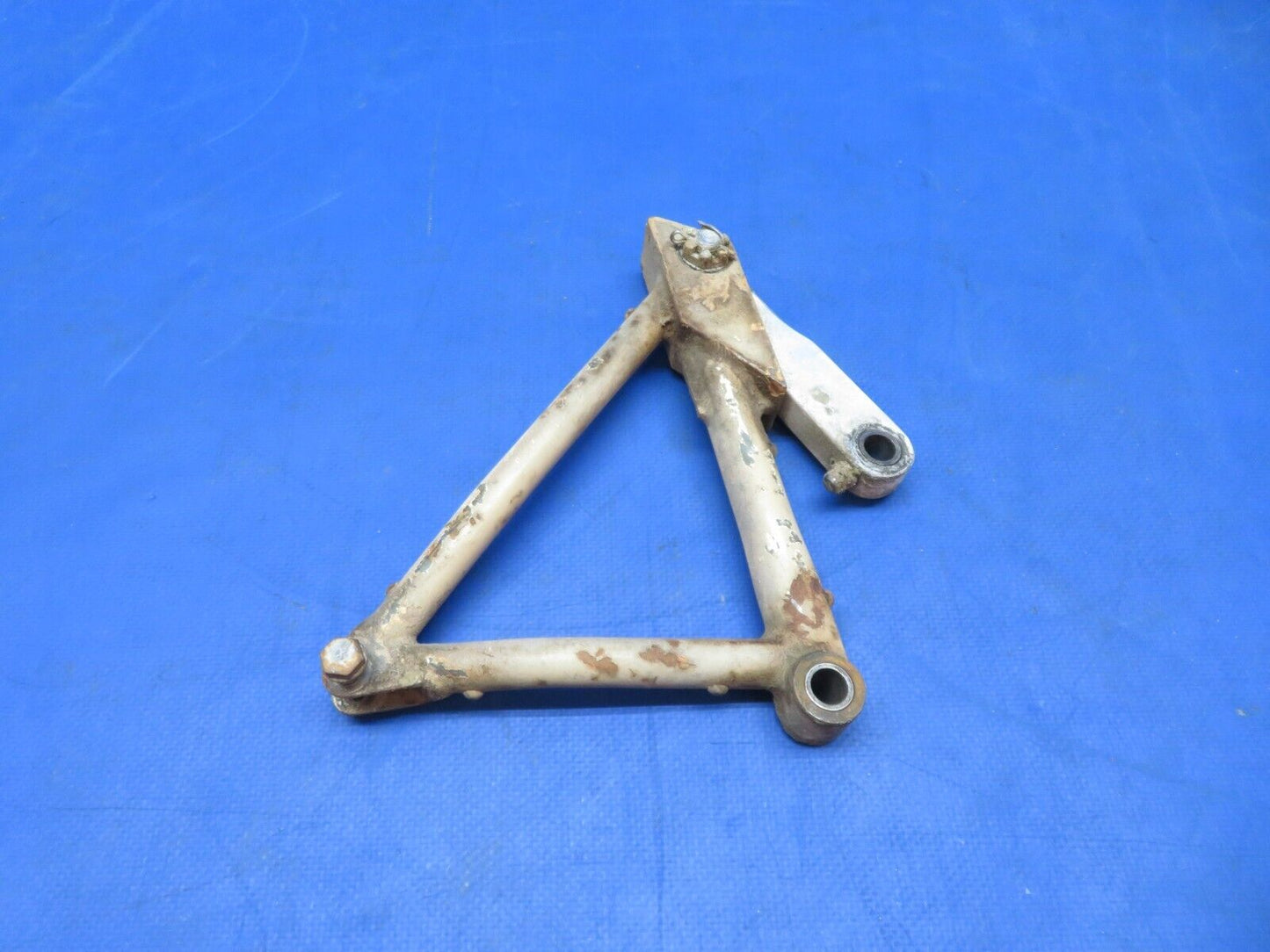 Mooney M20 / M20C LH Main Gear Retract Truss w/ Link P/N 520006-1 (1023-341)