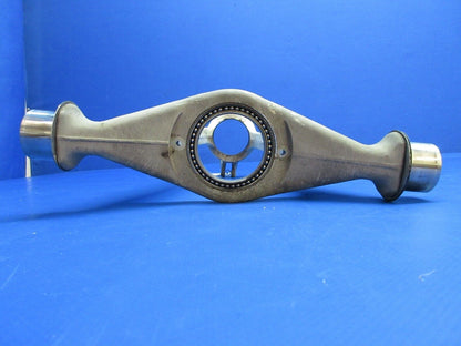 Cessna 401 Nose Gear Trunnion Assy 1.19" Diameter Lug P/N 5842000-213 (0523-578)