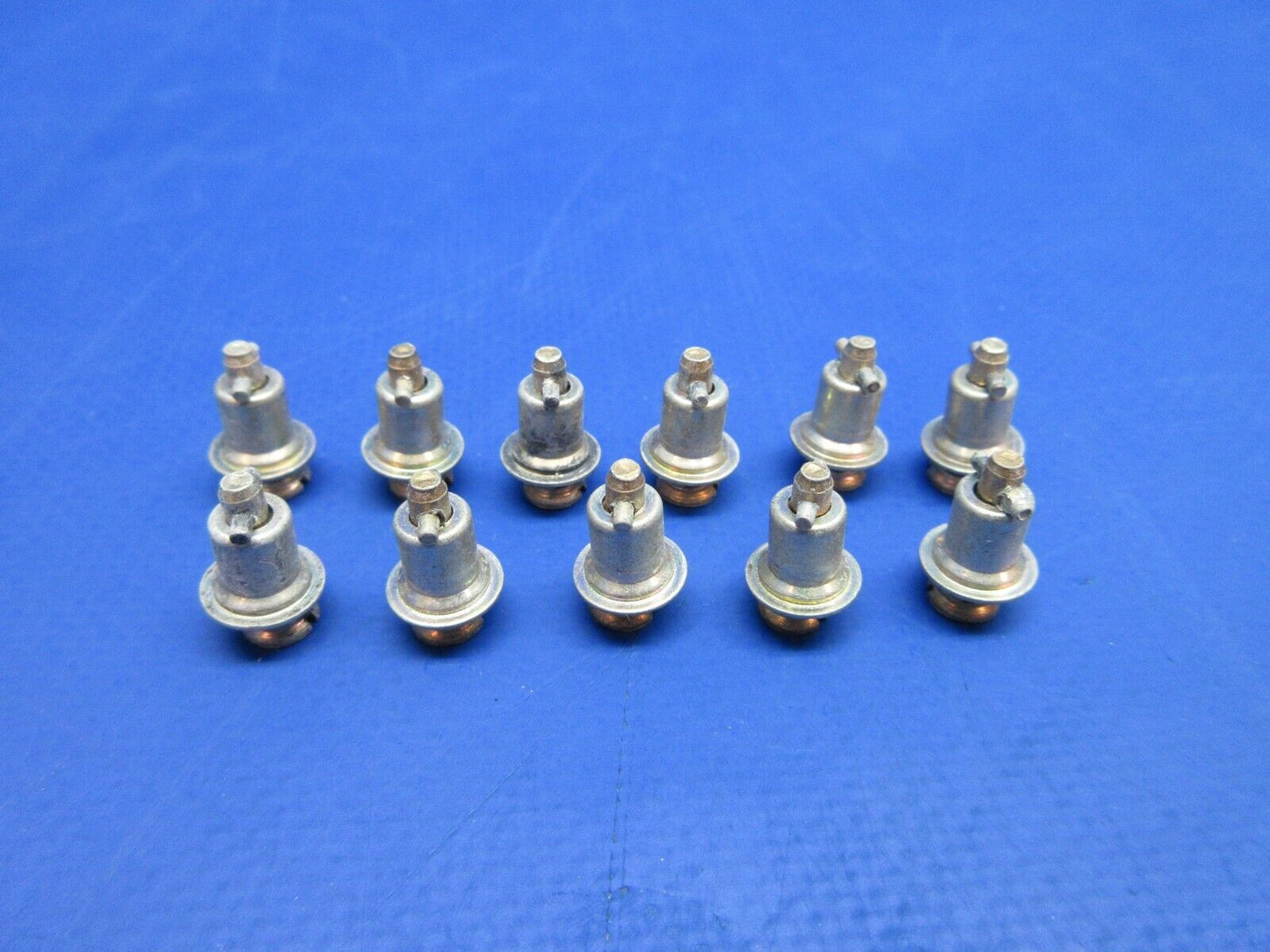 Camloc Turnlock Fastener P/N 2700-2 LOT OF 11 NOS (1123-808)