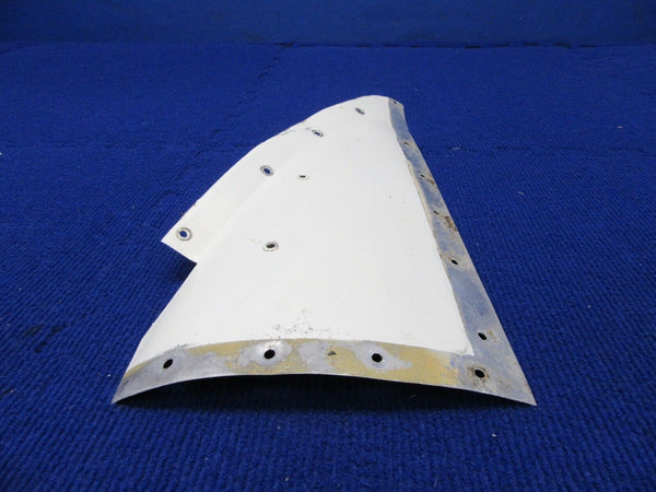 Beech Baron 95-B55 Nacelle Top Skin RH INBD P/N 96-980001-26 (1121-495)