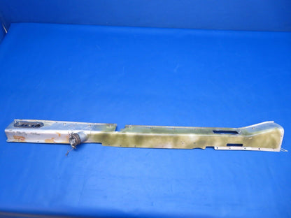 Piper PA-34-200T Seneca II RH Cabin Heat Duct Assy P/N 37161-01 (0223-937)