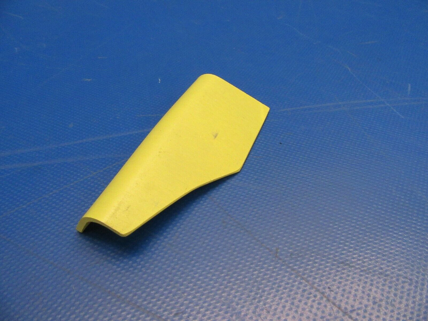 Beech King Air Angle RH LWR Main Spar Cap P/N 99-120059-26 NOS (0419-379)