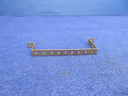 Continental Bracket Fuel Distribution P/N 626486 NOS (0322-520)