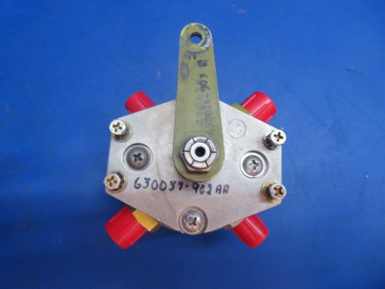 Piper Aerostar 602P Hydraulic Valve Assy P/N 980012-01, 11866-1 (0123-501)