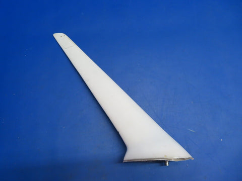 Beech 95-B55 Baron Comant VHF Communications Antenna P/N CI119 (1222-963)