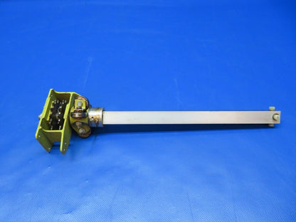 Piper PA-24-180 Comanche Control Wheel Tube LH Roller P/N 20975-03 (1223-273)