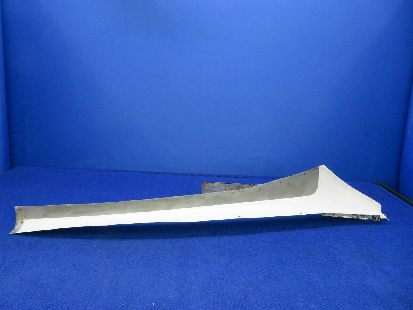 1956 Cessna 310 Fillet Right Hand Wing P/N 0800051-4, 0800051-18 (0422-445)