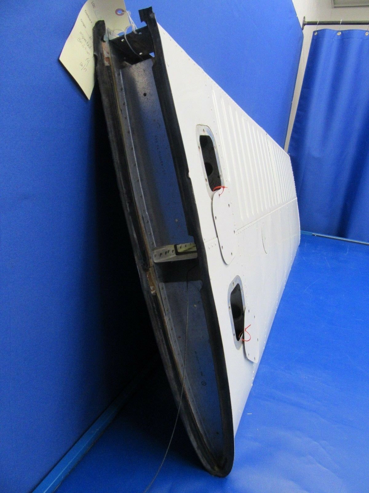 Beech Baron 95-B55 Horizontal Stabilizer RH P/N 95-620010-634 w/Trim (0118-188)