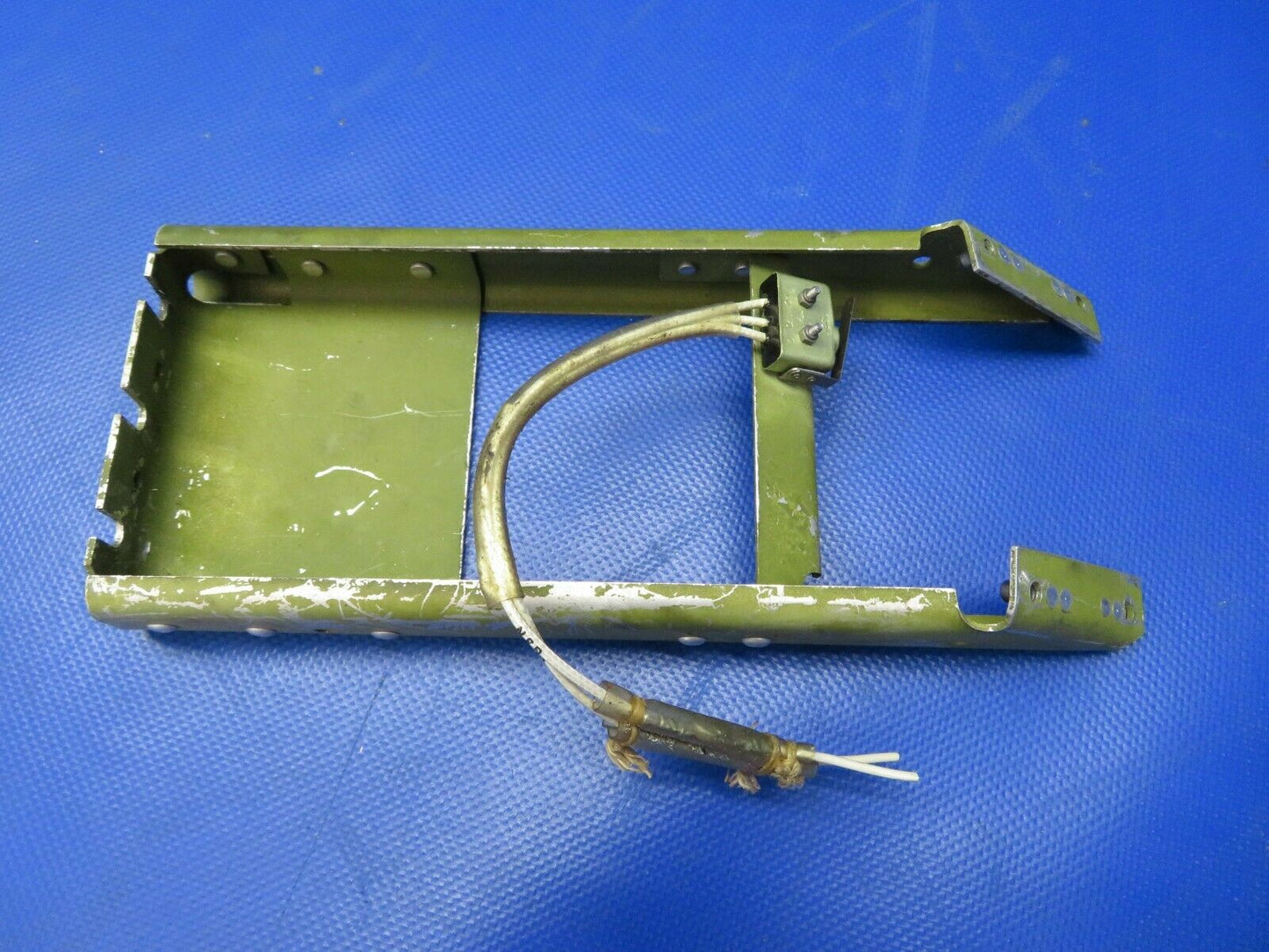 Piper PA-32RT-300 Lance Engine Control Mount P/N 69324-03, 69324-003 (0521-795)