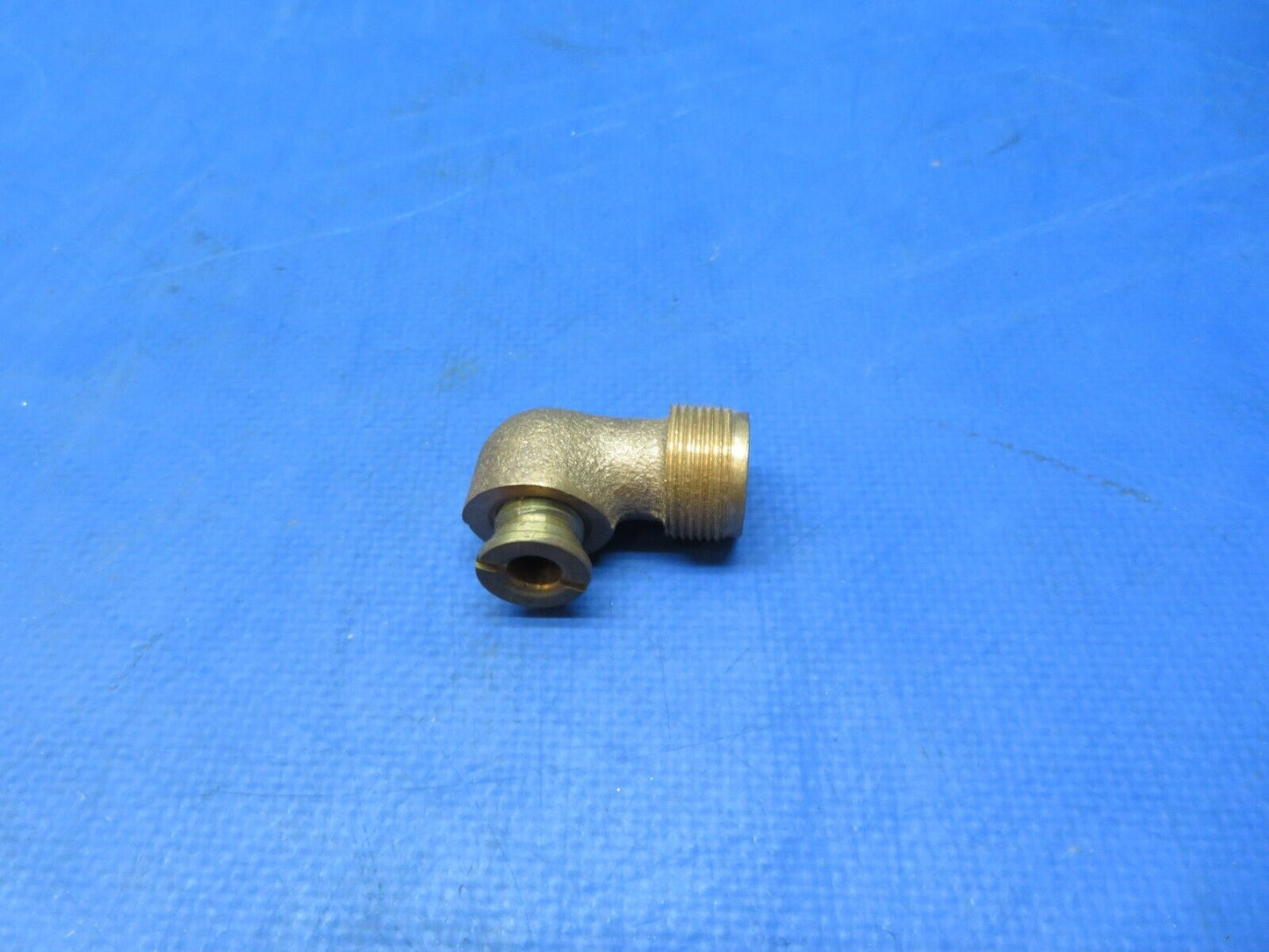Fitting & Insert P/N 6818, 6817 NOS (1023-189)