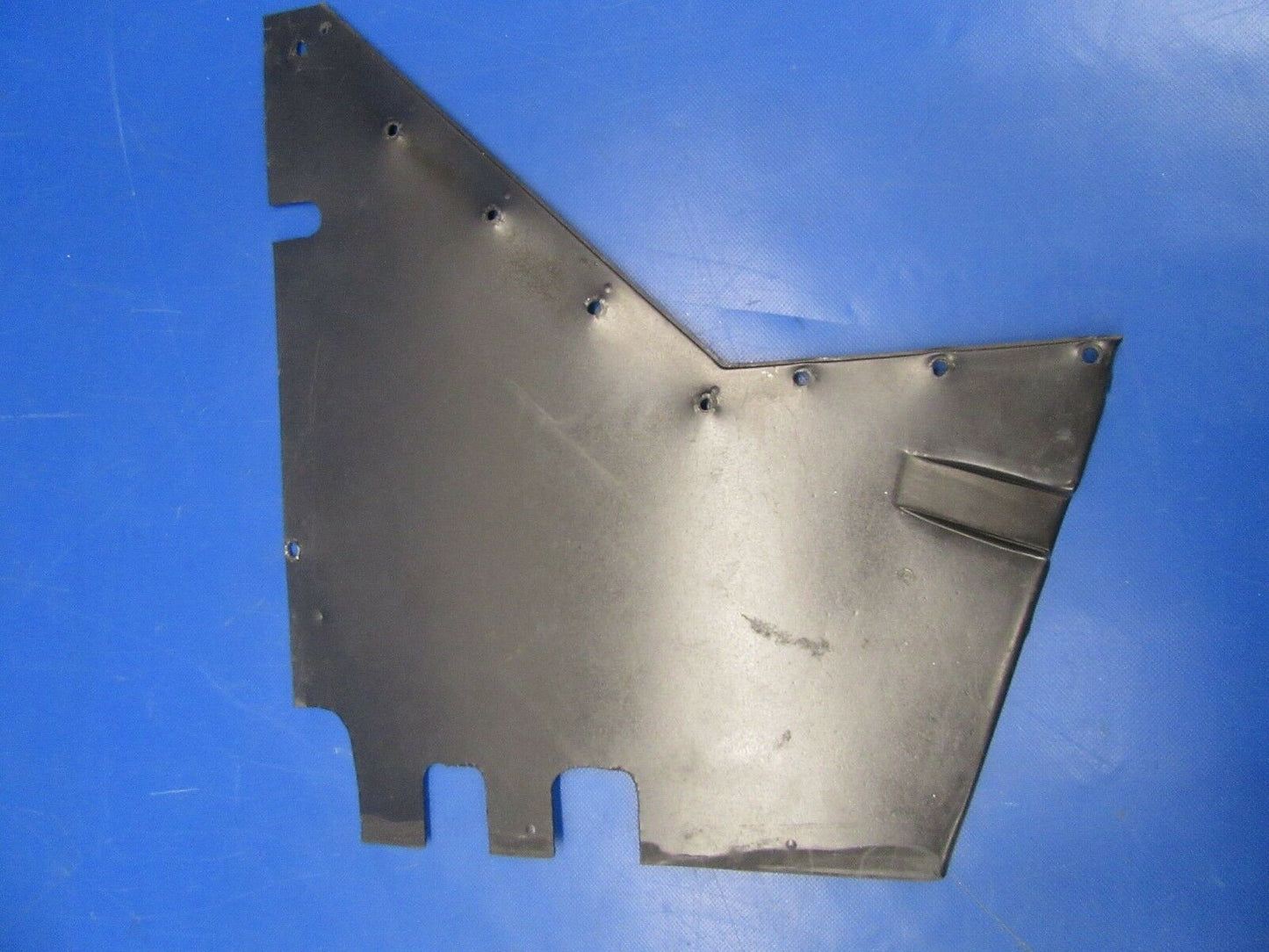 Beech Baron 95-B55 Panels LH & RH Pedestal 58-530210-17, 58-530210-19 (1018-378)