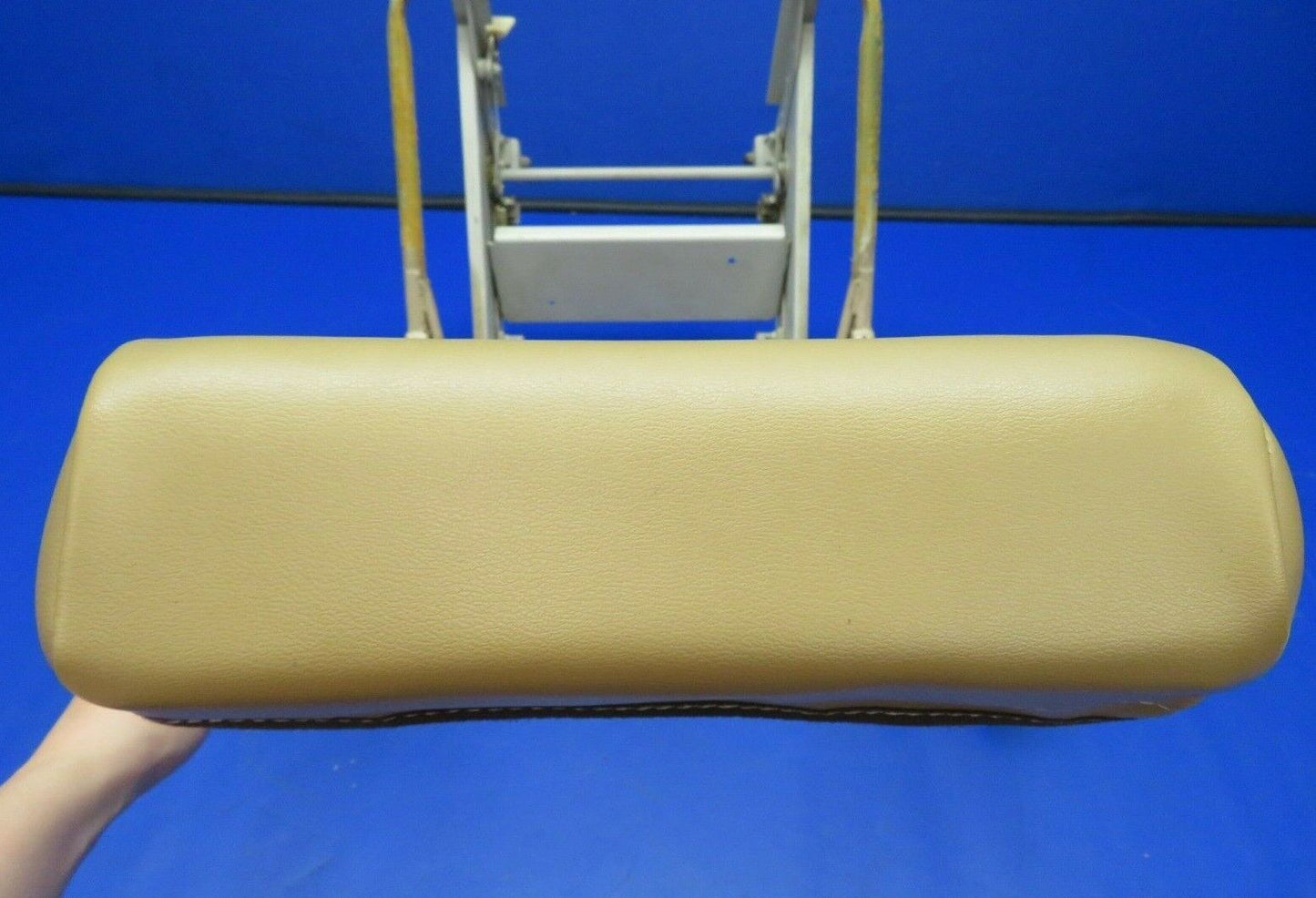 Cessna Cardinal 177RG Front Seat Back Pilot Co-Pilot 2014011-7 (0621-802)