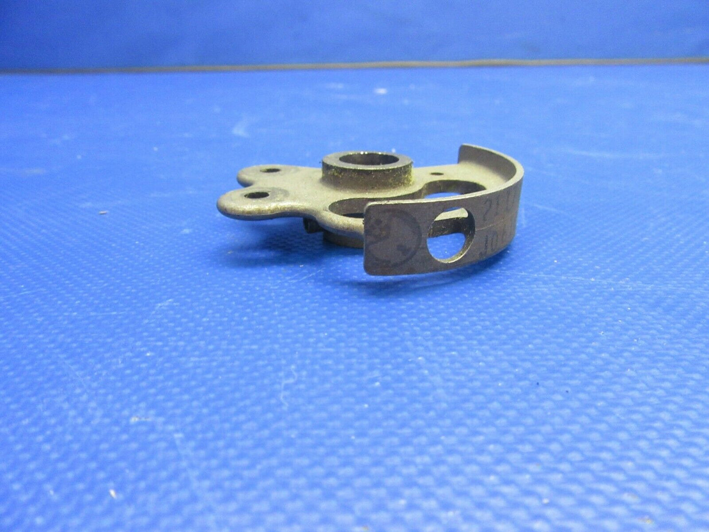 Cessna P210N Cabin Door Bellcrank 2117116-1 (0521-312)