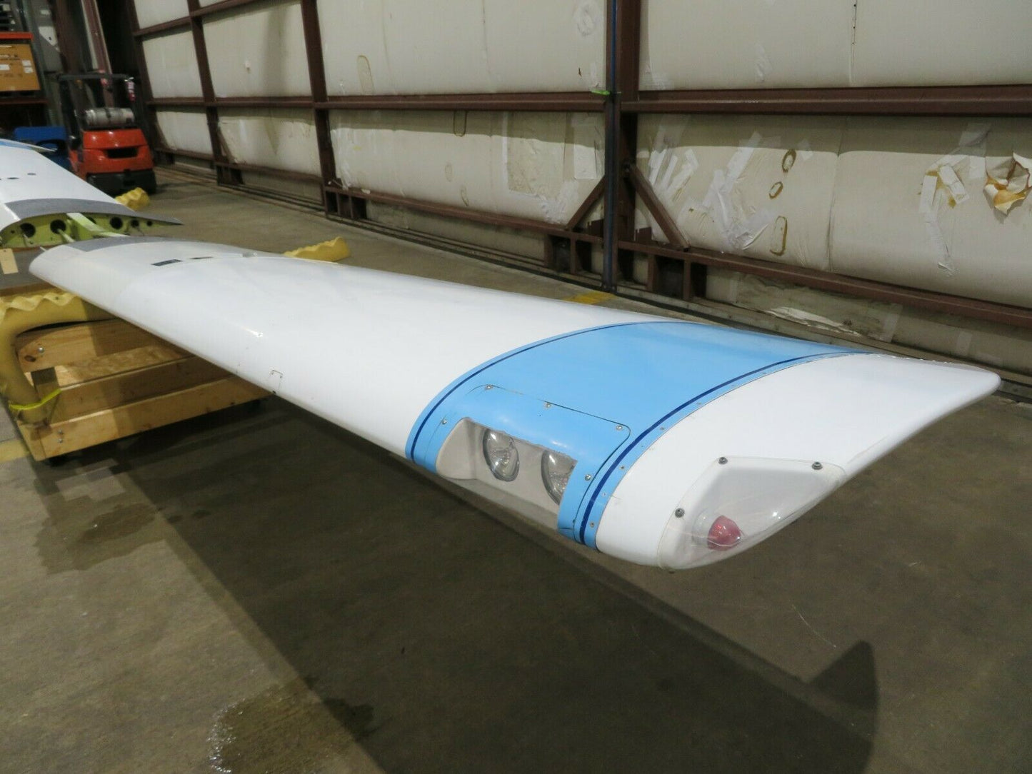 1986 Socata Tobago TB-10 Wing LH and RH P/N 1B011006001, 1B1011006000 (0322-106)